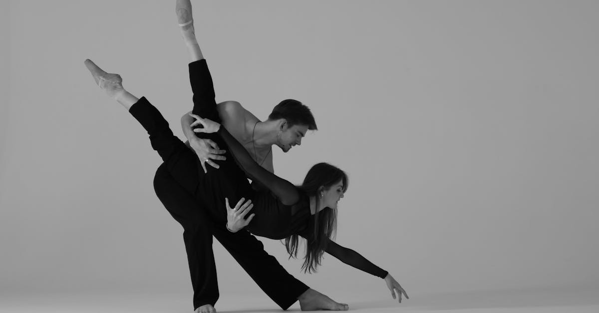 découvrez l'essence de l'élégance à travers notre sélection exclusive de mode, accessoires et conseils de style. un voyage vers la sophistication et la beauté intemporelle vous attend.