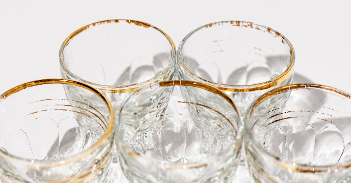 découvrez notre sélection d'accessoires de mode russes, alliant tradition et modernité. explorez des pièces uniques qui rehaussent votre style avec élégance et originalité.