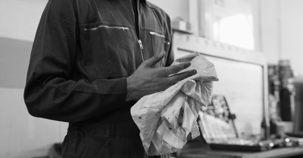 découvrez nos conseils pratiques et astuces pour l'entretien de votre véhicule. apprenez à prolonger la durée de vie de votre voiture avec un entretien régulier et efficace.