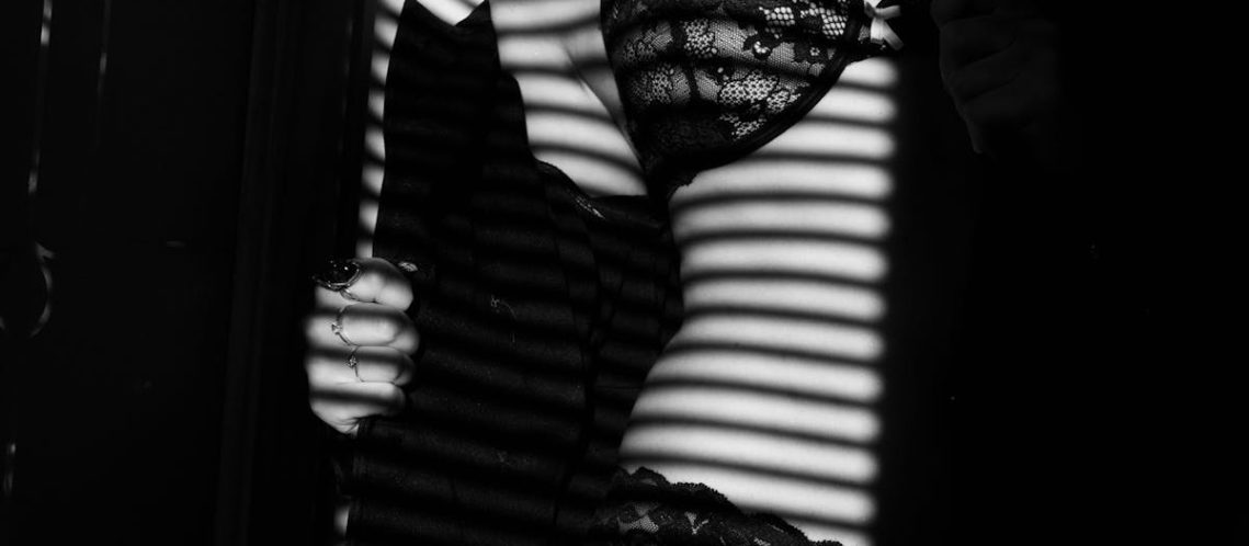 découvrez notre collection de lingerie élégante, raffinée et confortable pour toutes les silhouettes. trouvez des ensembles adaptés à vos envies et profitez de la livraison rapide.