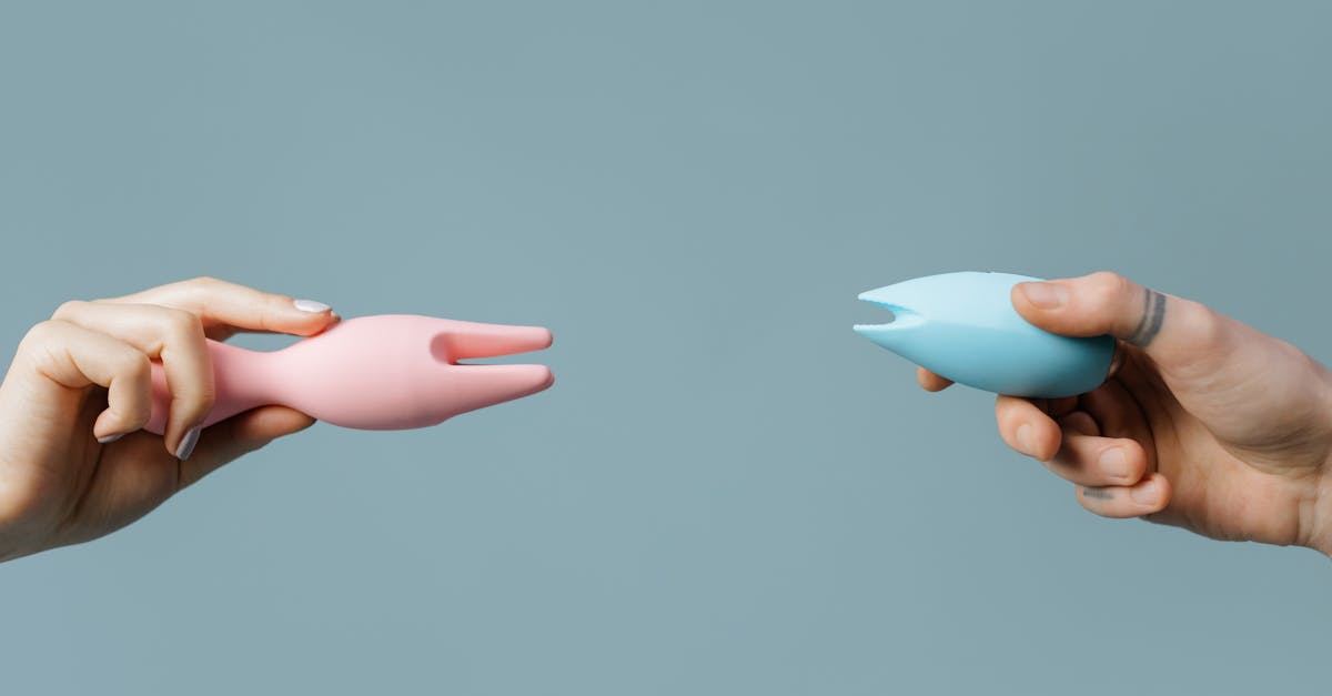 découvrez notre sélection de sex toys pour tous les plaisirs et envies. améliorez votre vie intime avec des accessoires innovants, discrets et sécurisés pour une expérience épanouissante en solo ou à deux.